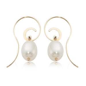 14K Yellow Gold Curved Wire Hook Pearl Earring