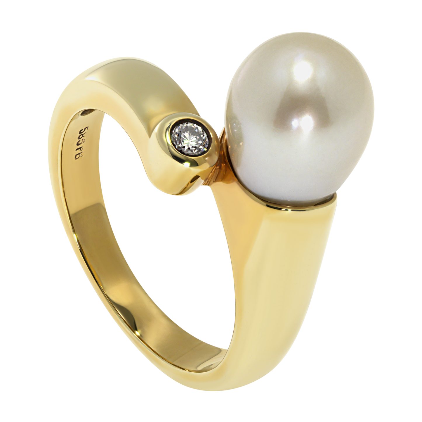 14K Yellow Gold Pearl & Diamond Ring