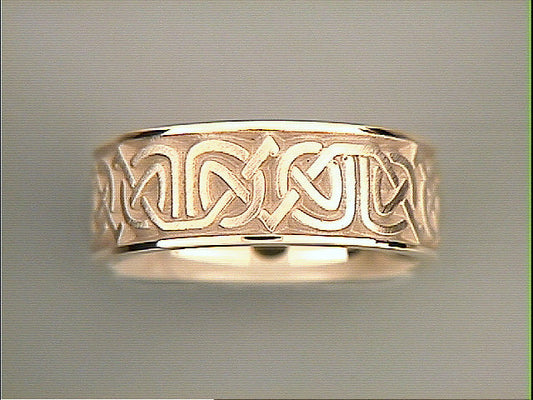 14K Yellow Gold Wide Labyrinth by Studio 311