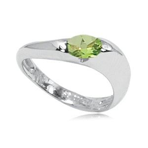 Sterling Silver Oval Peridot Curve Ring